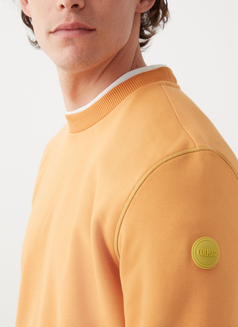 Sweatjacke mit farbenfrohen Details image number 1