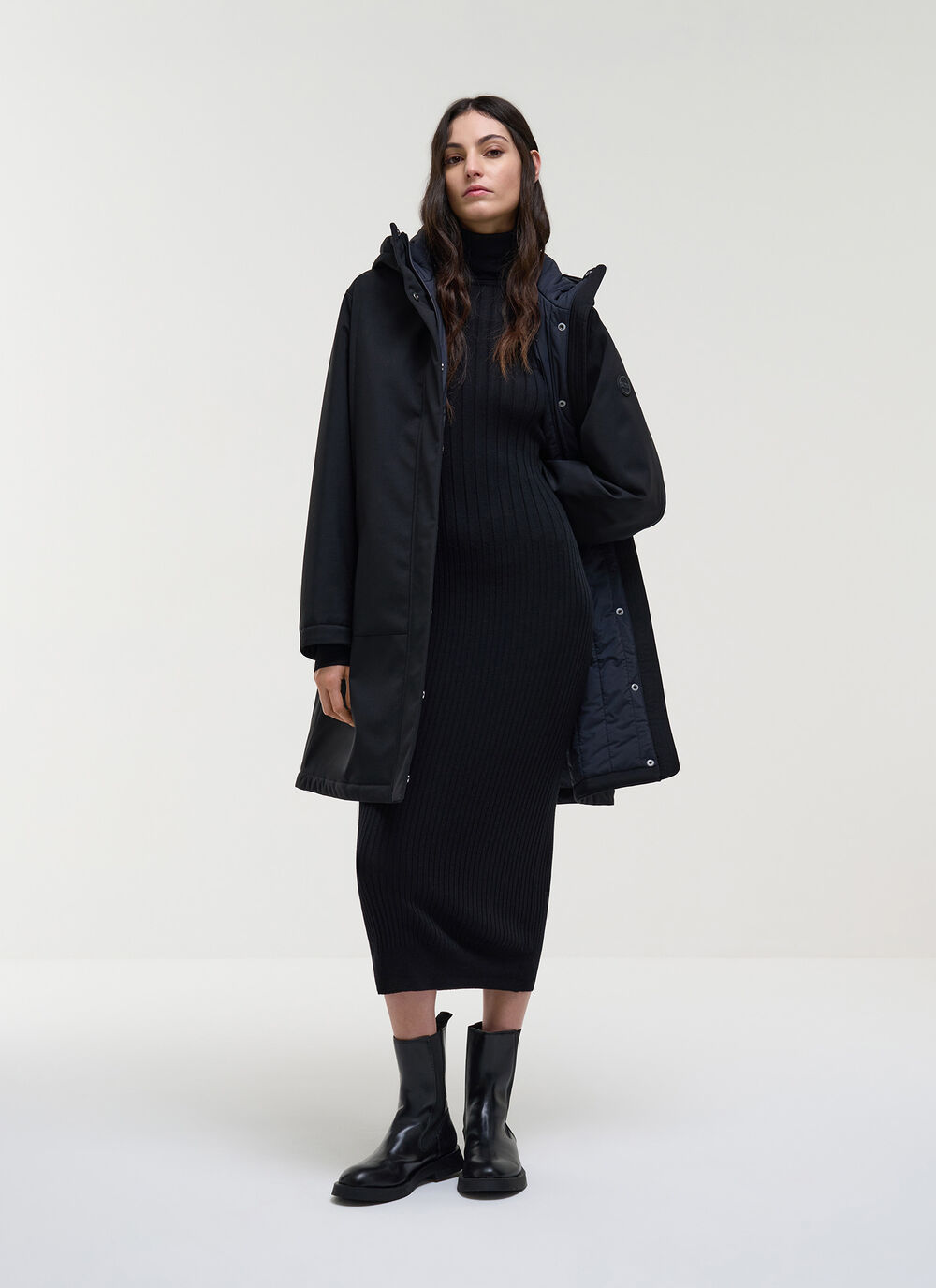 Parka acolchada con capucha image number 0