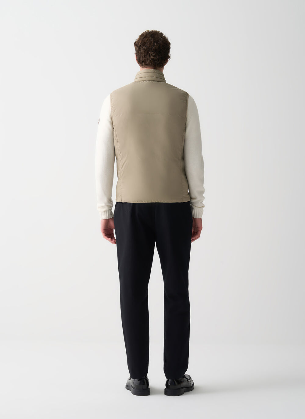 Ultra-lightweight vest image number 3