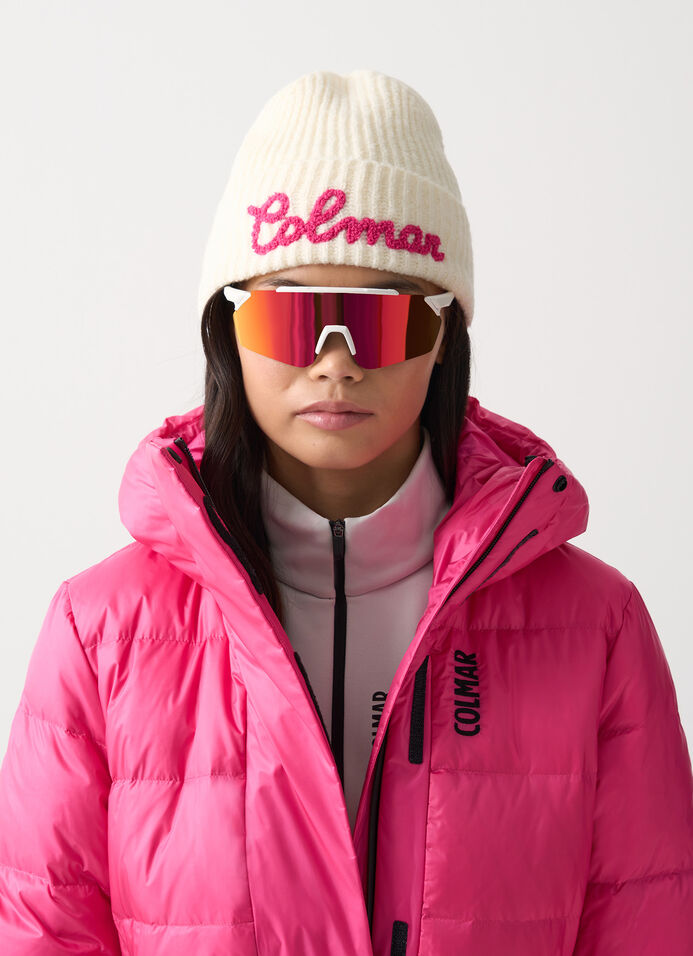 Women’s rib-knit hat with logo image number 0