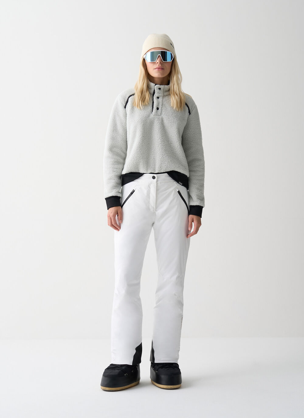 Likely padded ski trousers image number 0