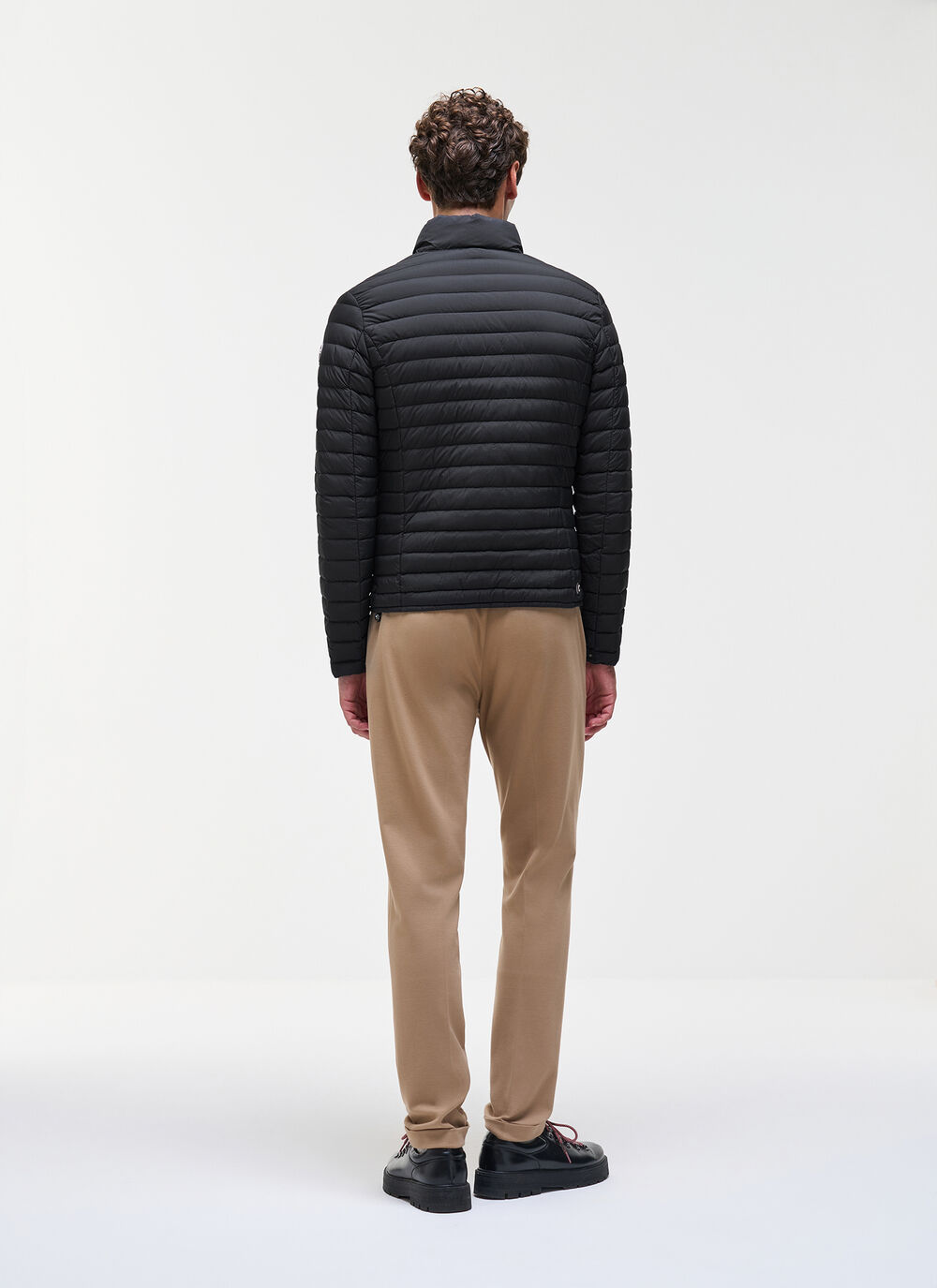 Lightweight down jacket