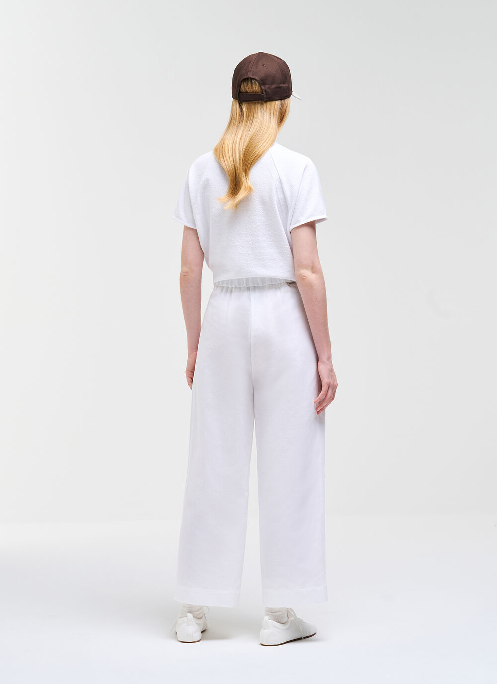 Pleated Linen Trousers image number 3