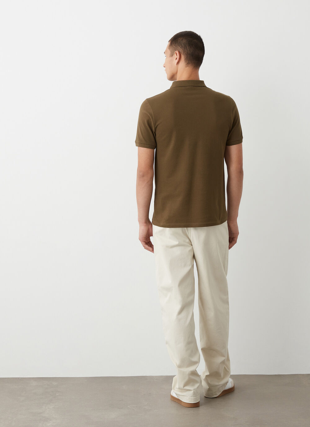 Piqu&eacute; polo-shirt with ribbed trims image number 3