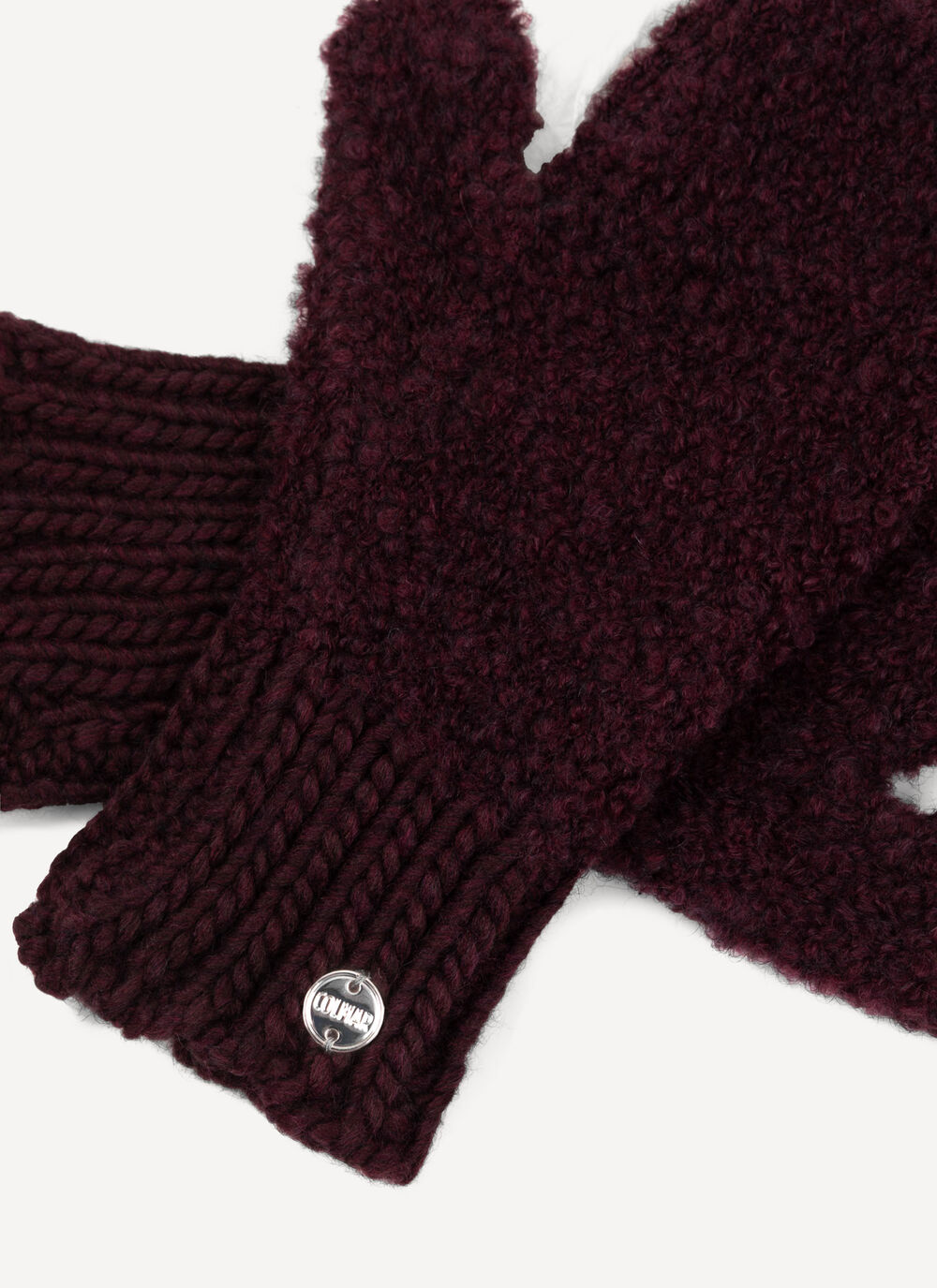 Boucl&eacute; yarn mittens image number 2