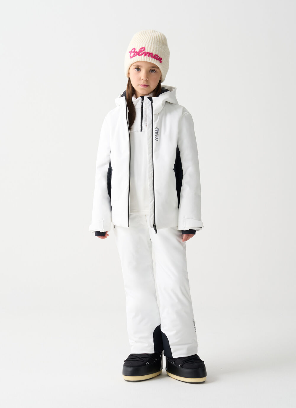 Charming girl's ski jacket image number 0