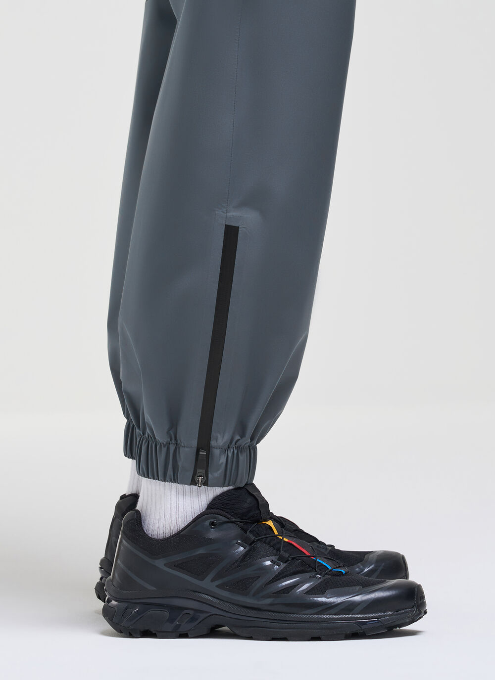 Waterproof trousers image number 2
