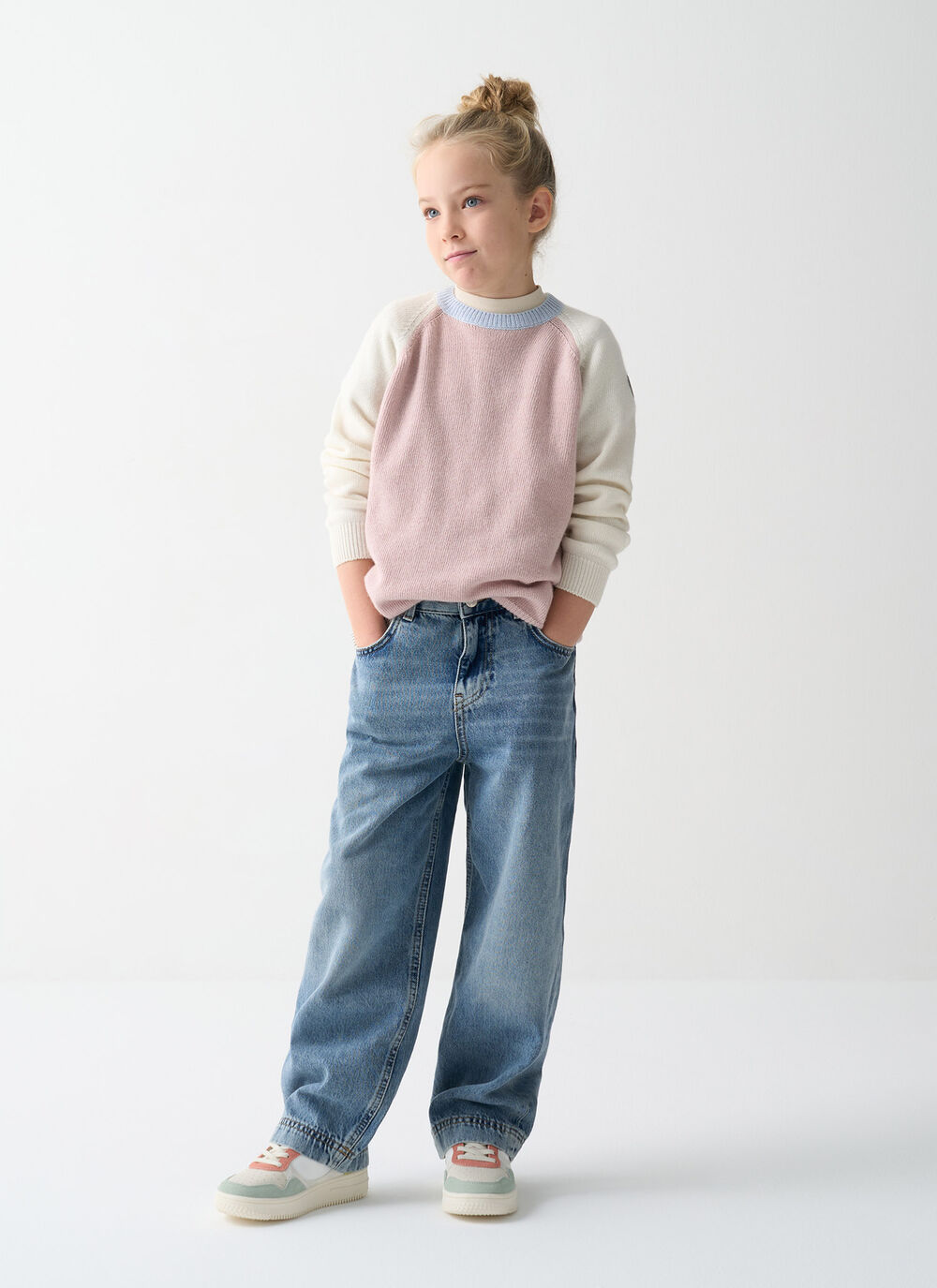 Unisex two-tone pullover image number 0