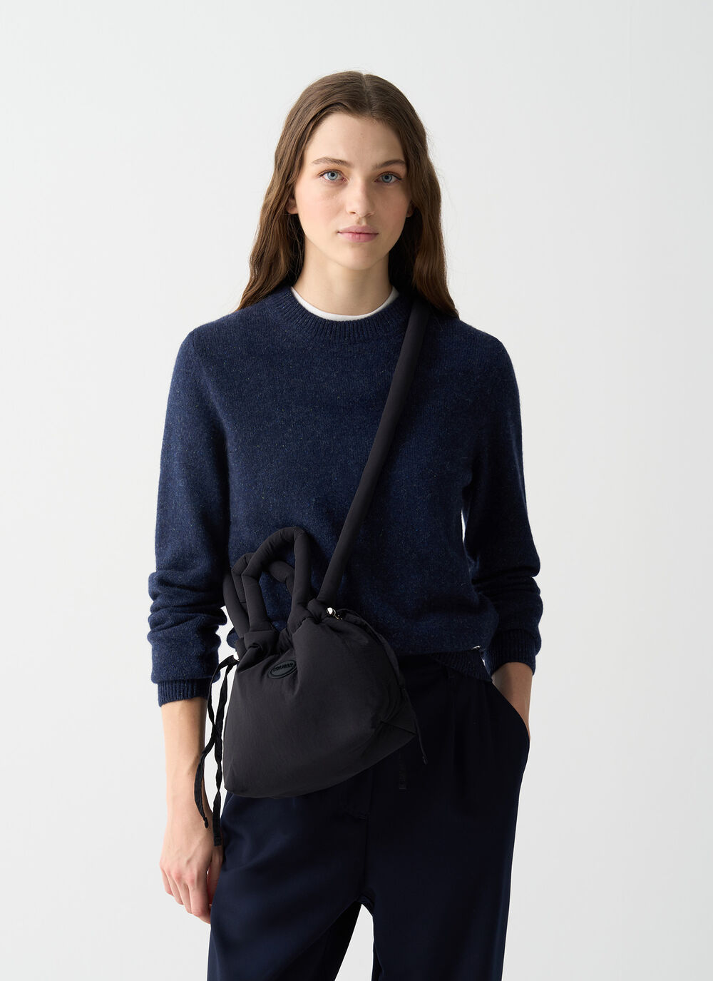 Puffy bucket bag image number 0