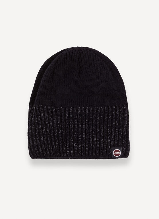 Women’s hat with lurex details