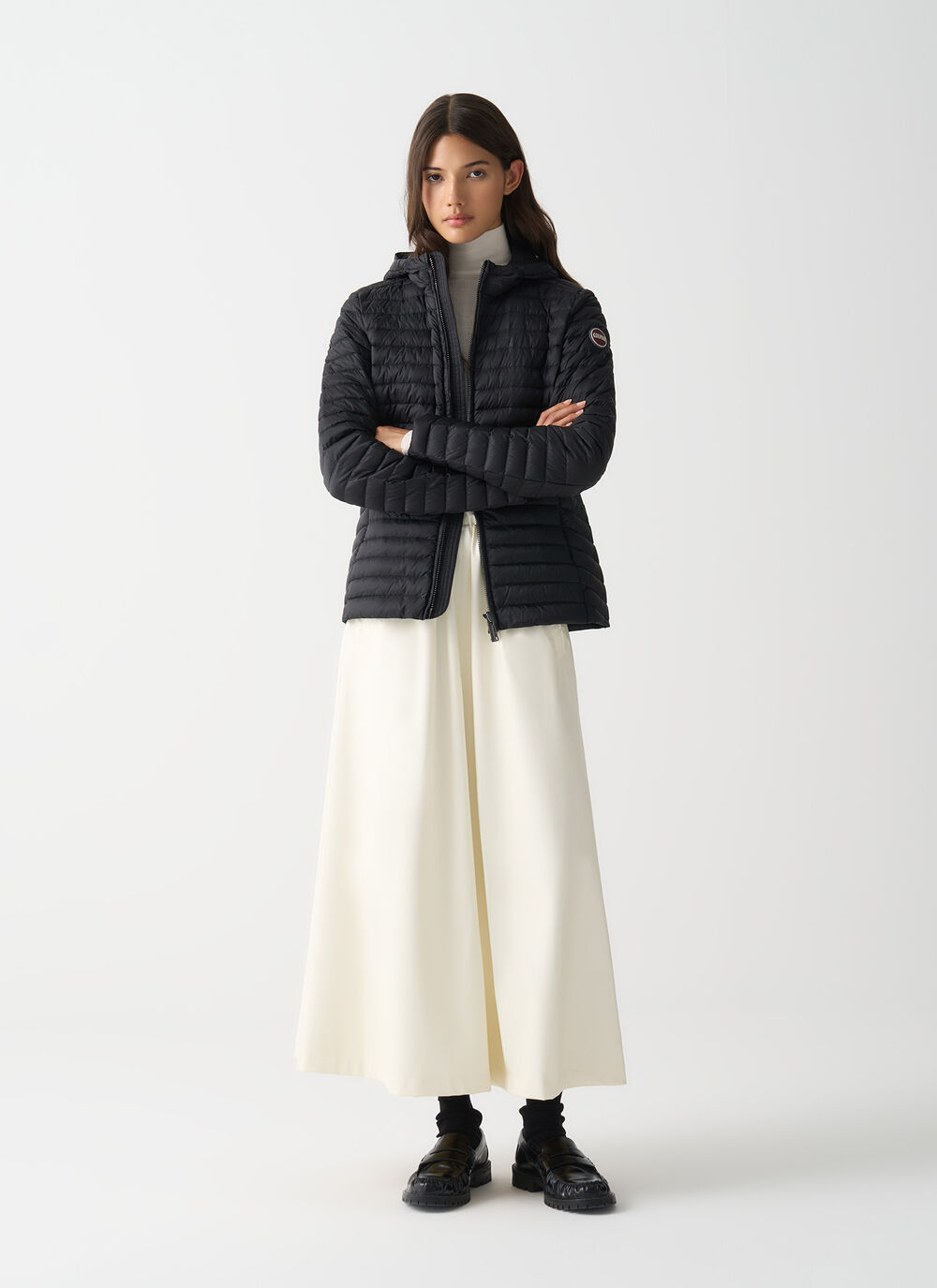 Leichte Daunenjacke mit Kapuze image number 0