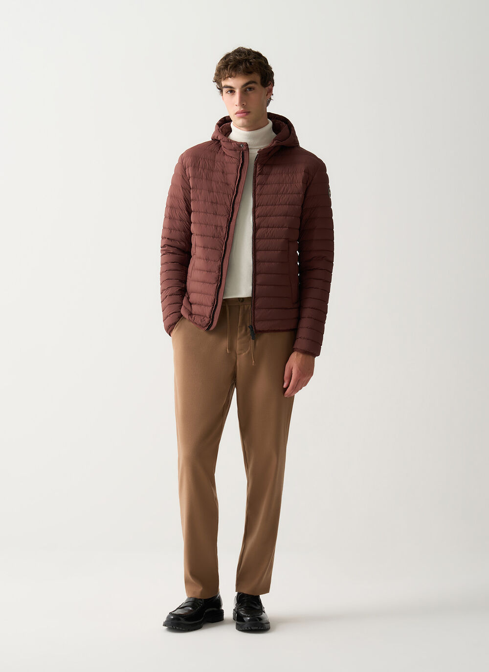 Light down jacket with hood image number 0