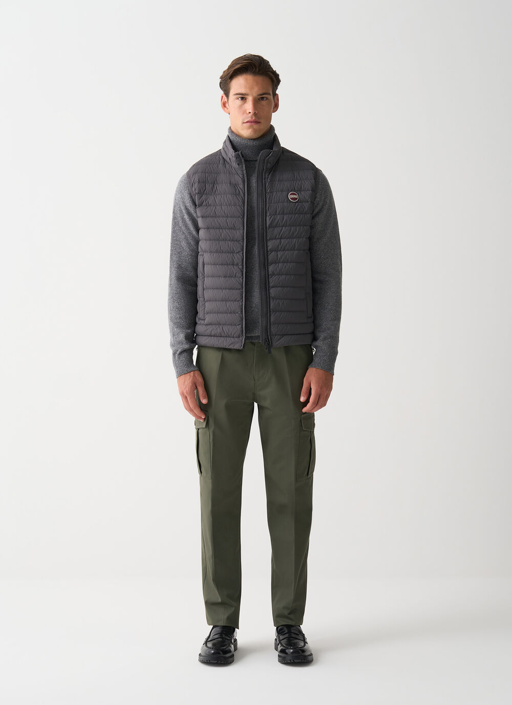 Light down vest with drawstring  image number 0