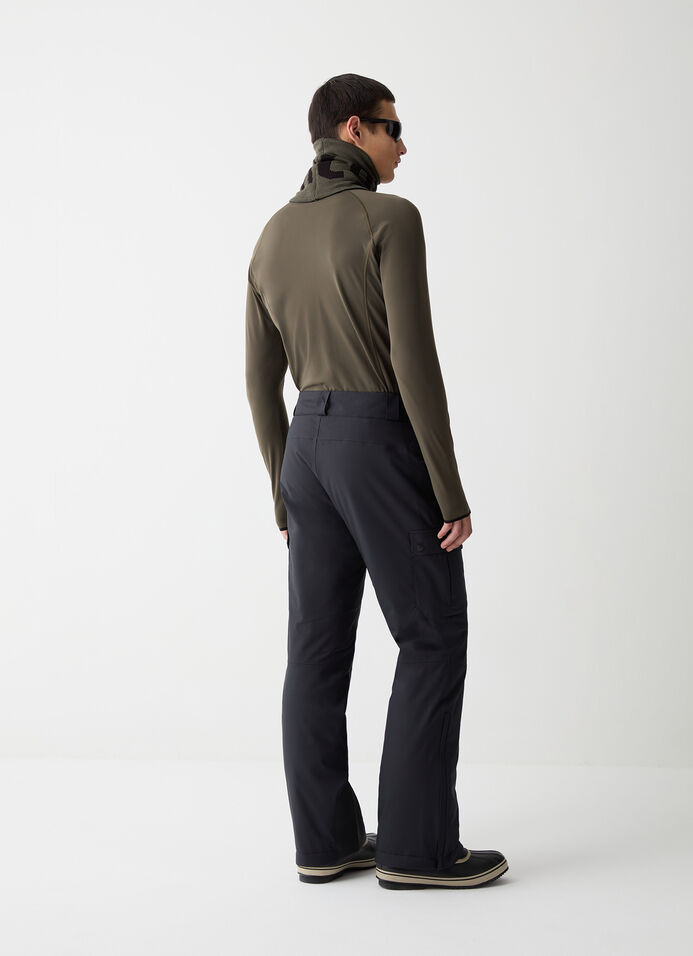 Padded ski cargo-style pants image number 3