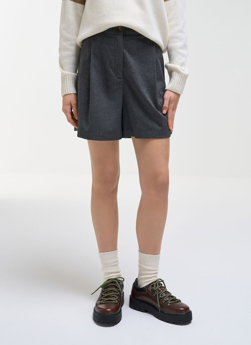 Flannel Bermuda shorts image number 0