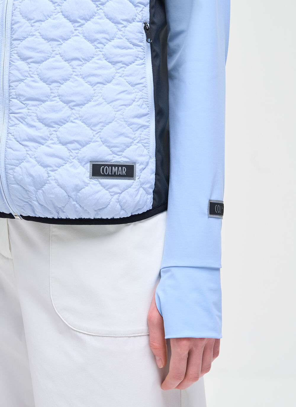 Lightweight active vest image number 2