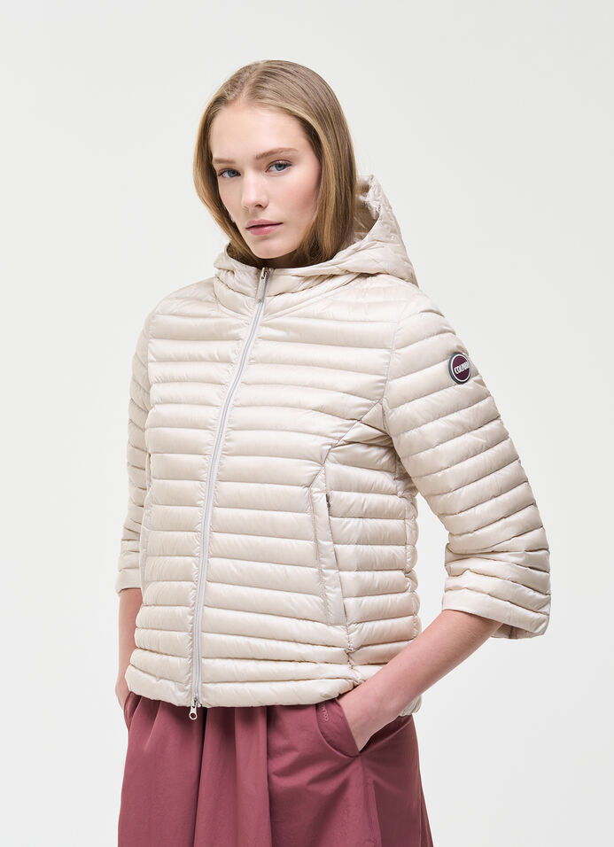 Light down cape with drawstring