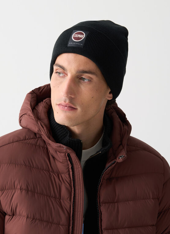 Unisex hat with turn-up cuff