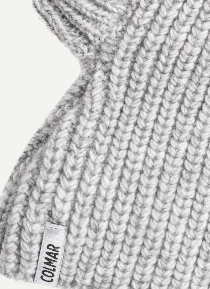 Women's knit balaclava image number 3