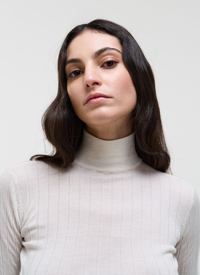 Merino wool polo-neck image number 2