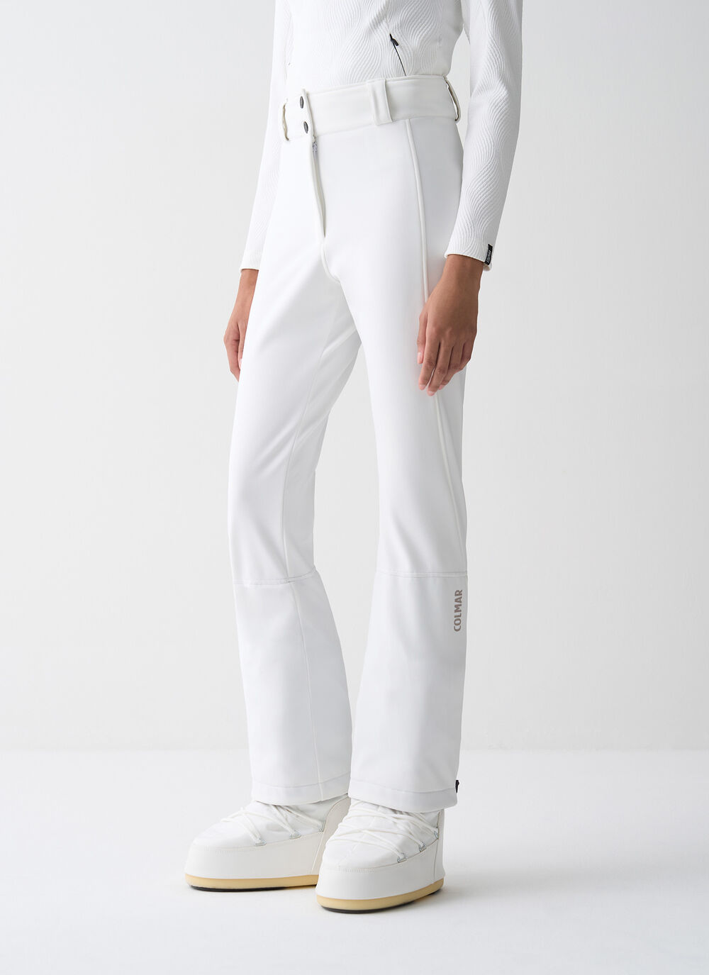Captivating softshell ski trousers image number 1