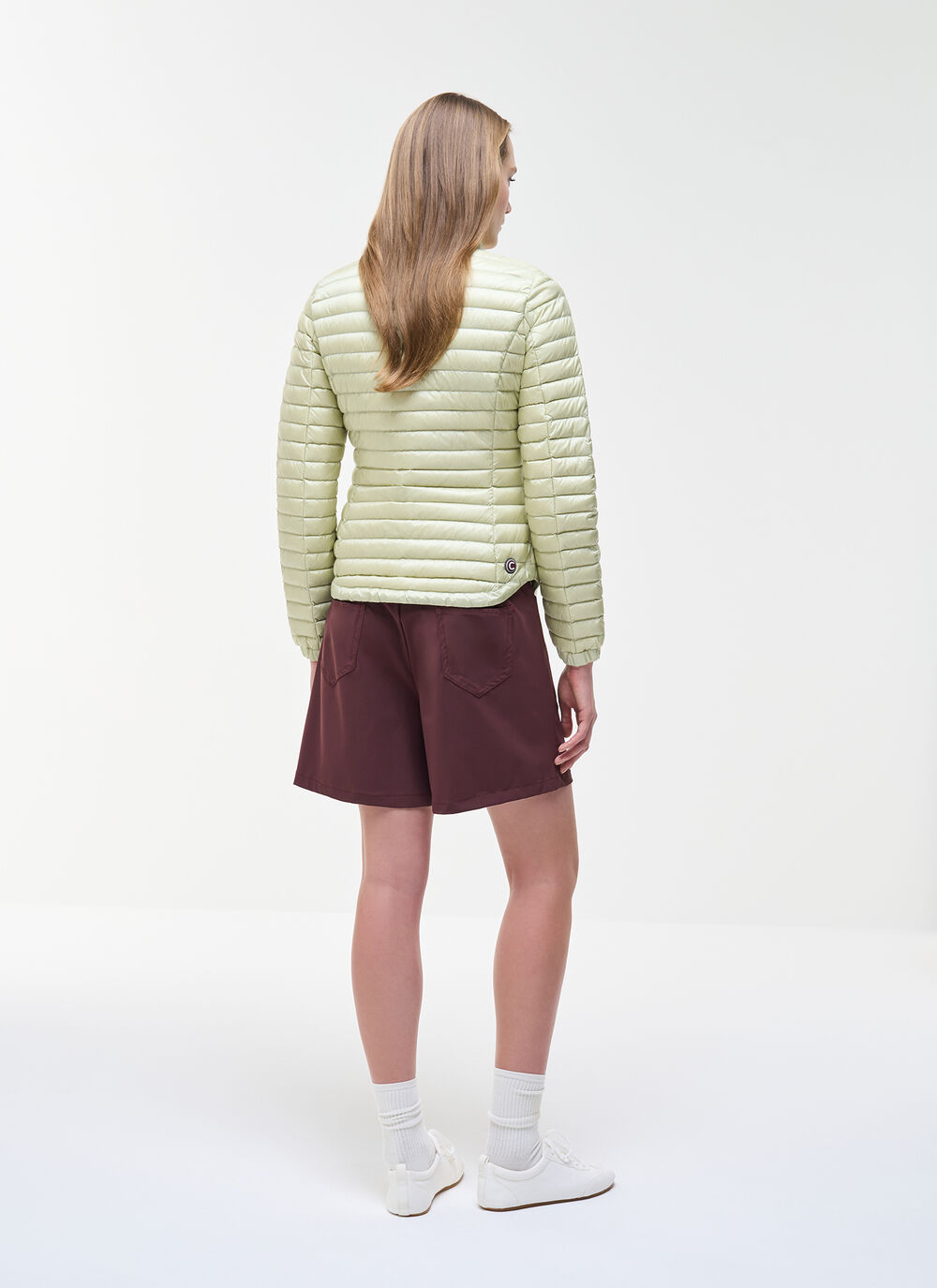 Leichte Daunenjacke mit ausgestelltem Saum image number 3