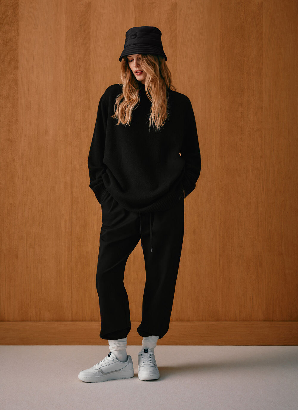  Wool-blend crew-neck maxi-jumper image number 0