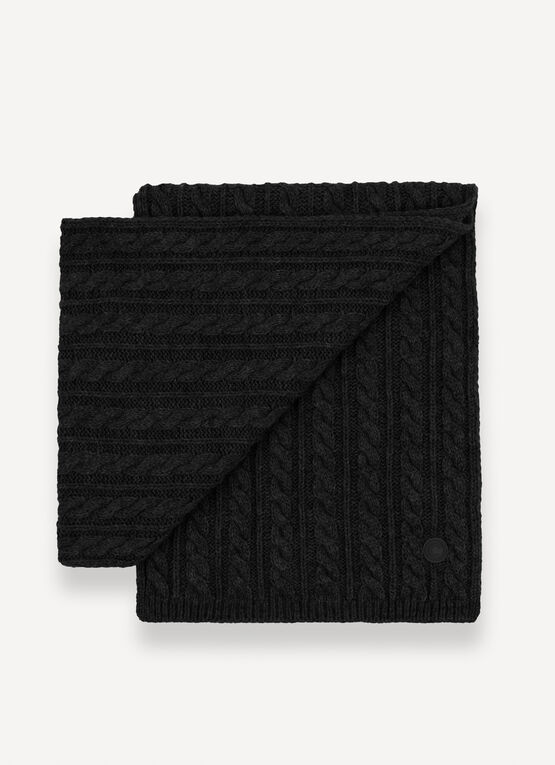 Unisex cable-knit scarf