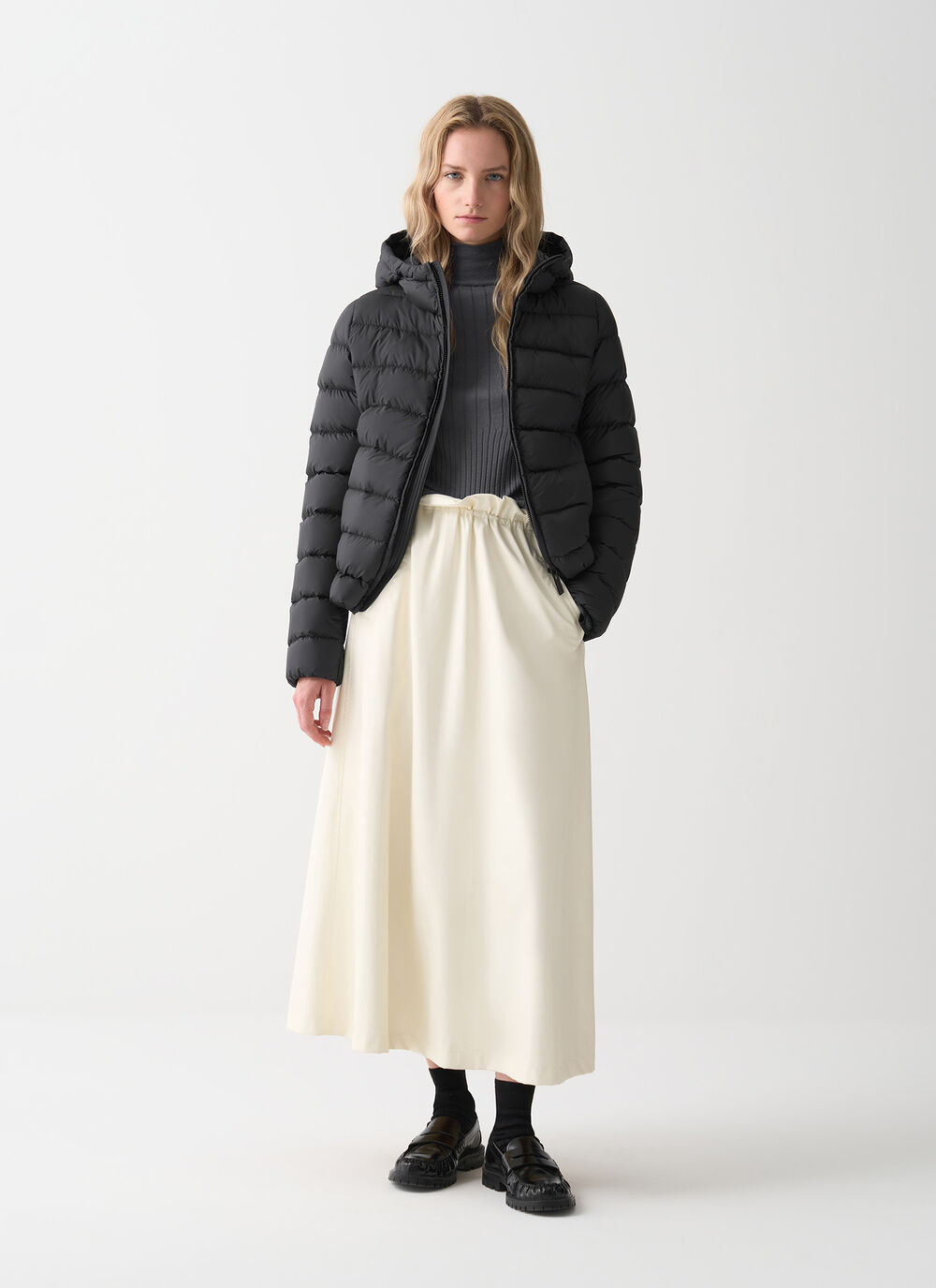 Piumino opaco con cappuccio image number 0