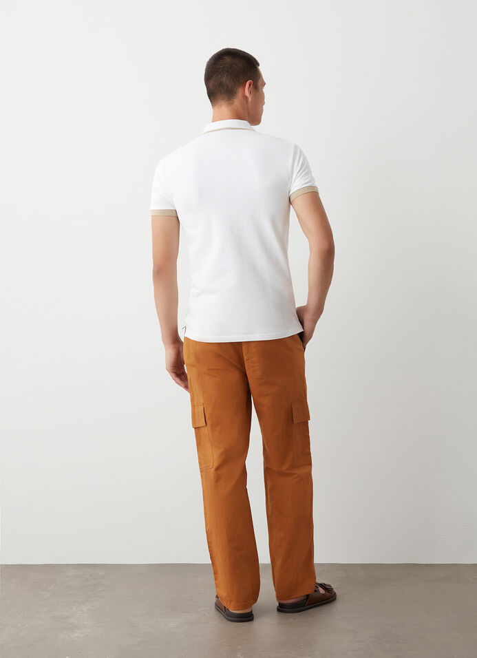 Poloshirt aus Piqué mit zweifarbigen Details image number 3