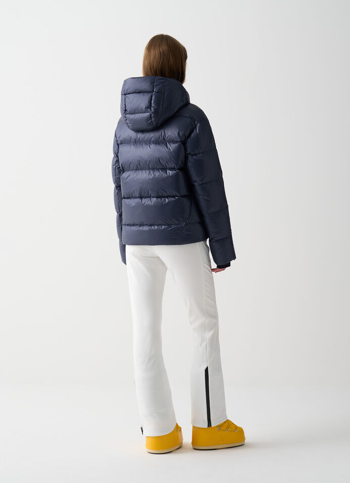 Puffy padded ski jacket image number 3