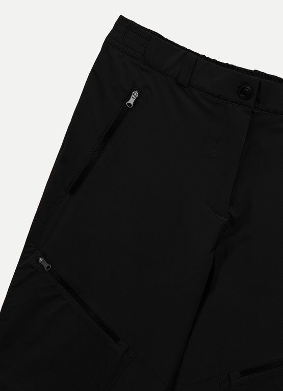 Multi-Pocket-Hose aus Funktionsgewebe