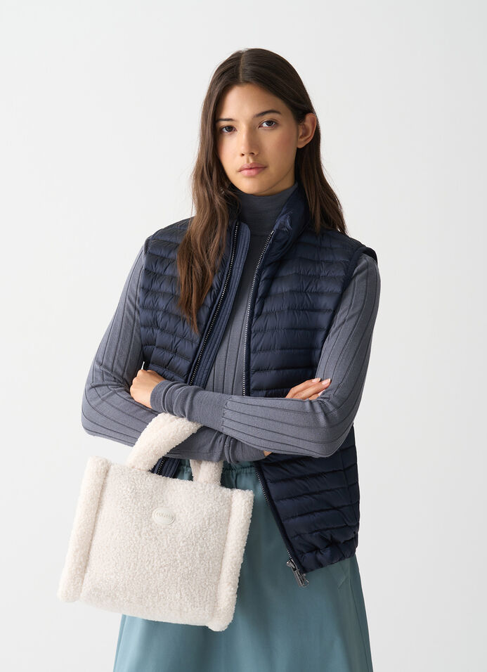 Teddy tote bag  image number 0