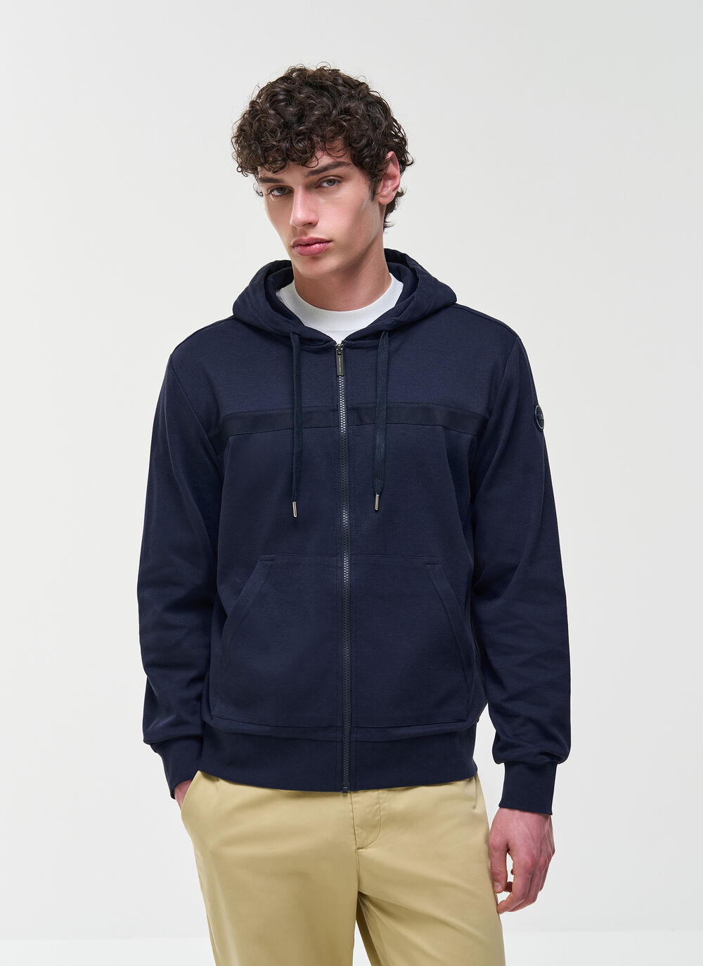 Hoodie in piqu&eacute; fabric image number 0