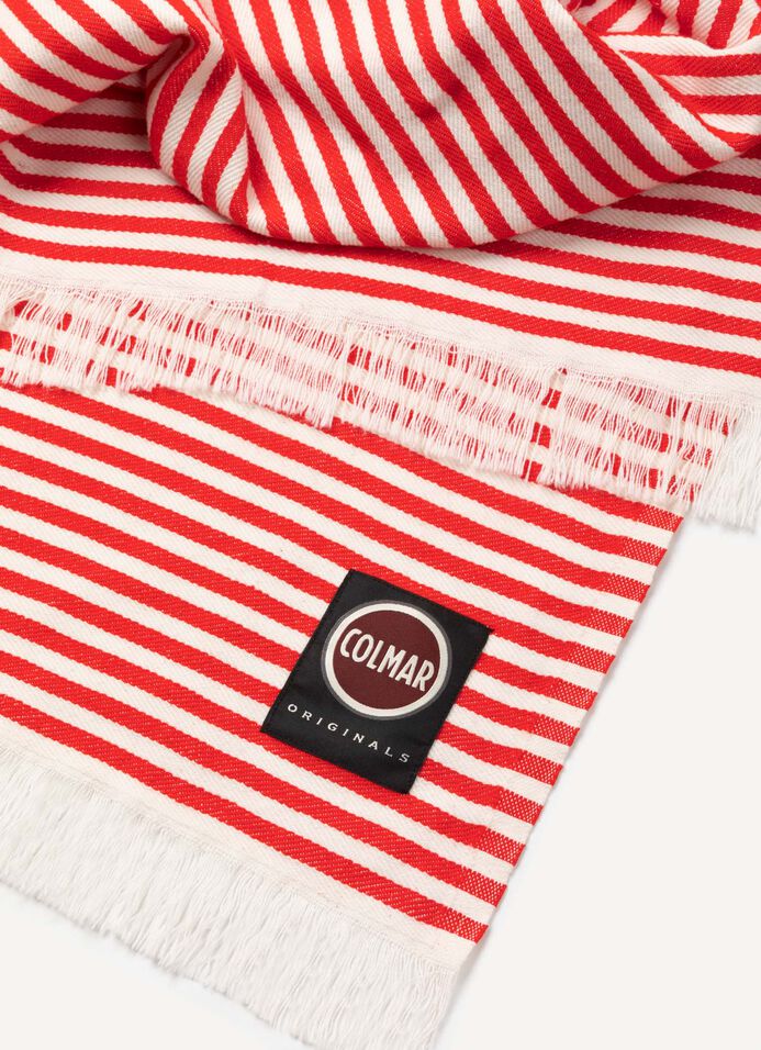 Lightweight beach towel