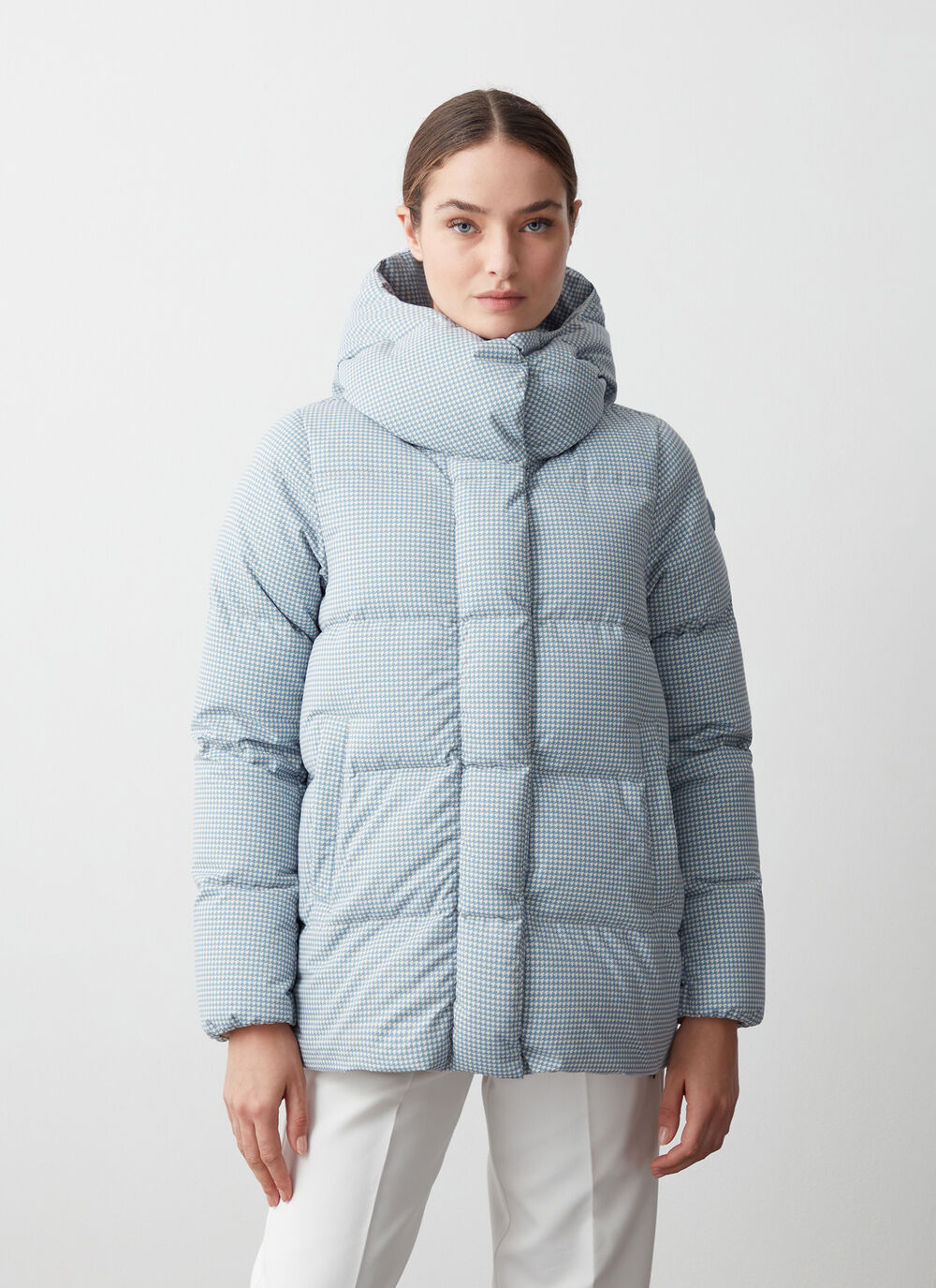 Houndstooth down jacket with maxi-hood image number 3