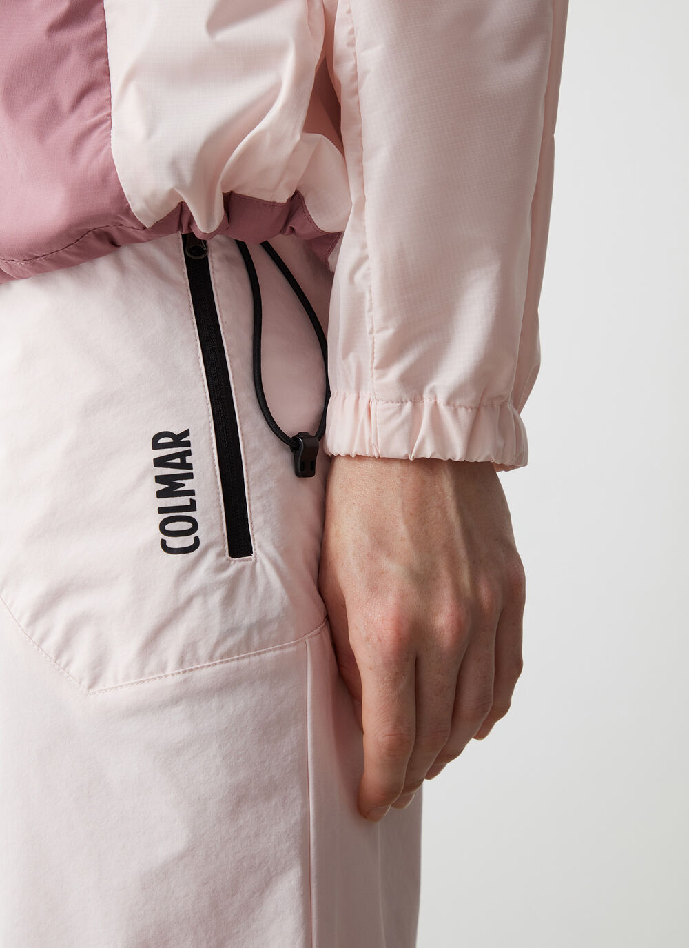 Unlined jacket with hood image number 2