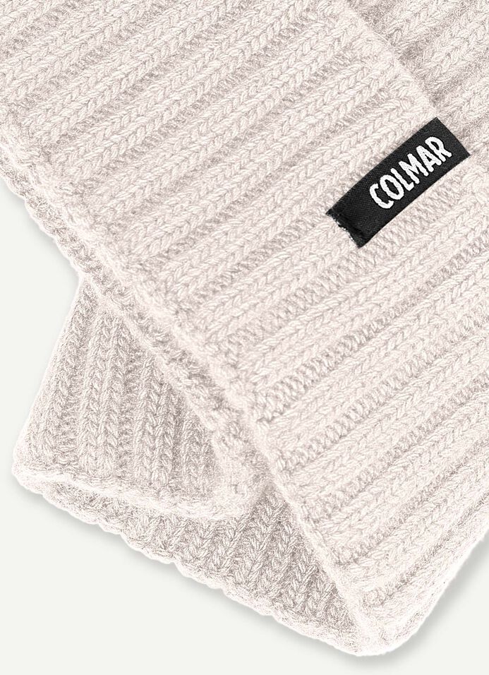 Unisex wool and cashmere hat image number 3