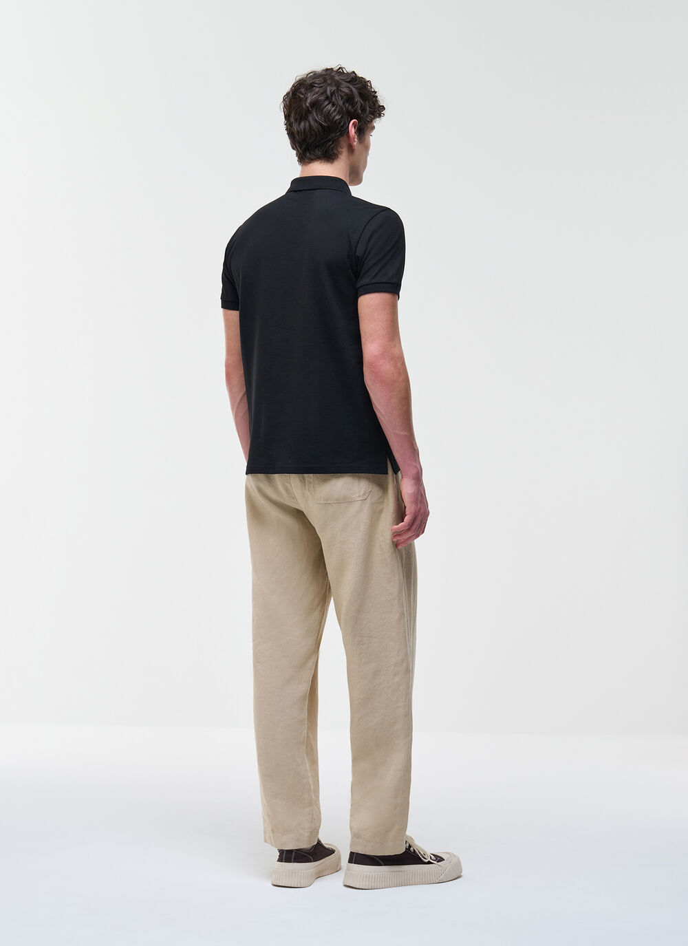 Polo de piqu&eacute; el&aacute;stico image number 3