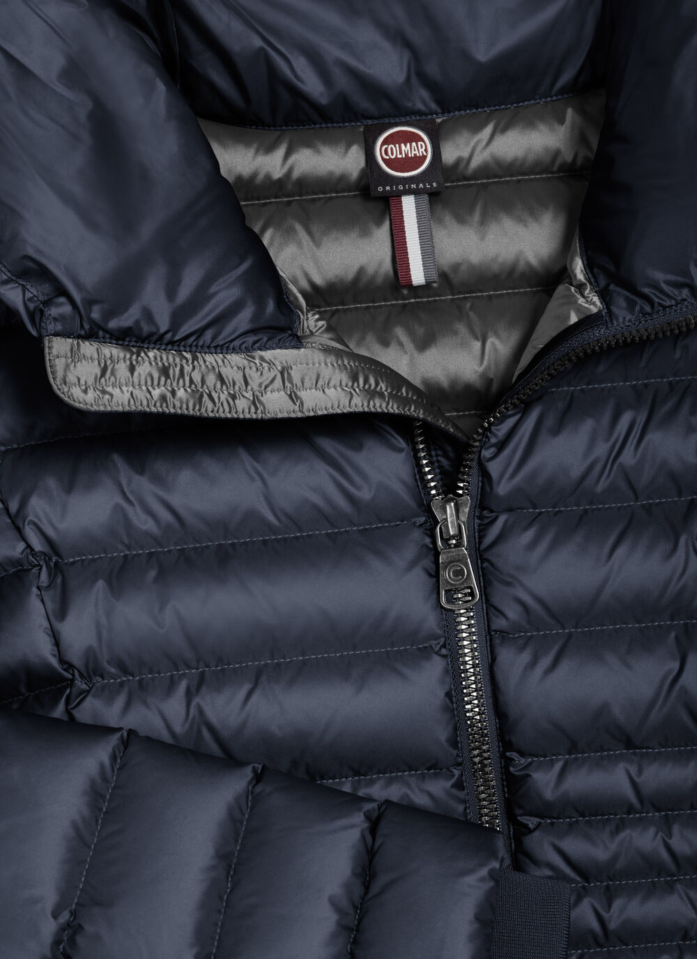 Fitted down jacket with knit cuffs image number 6