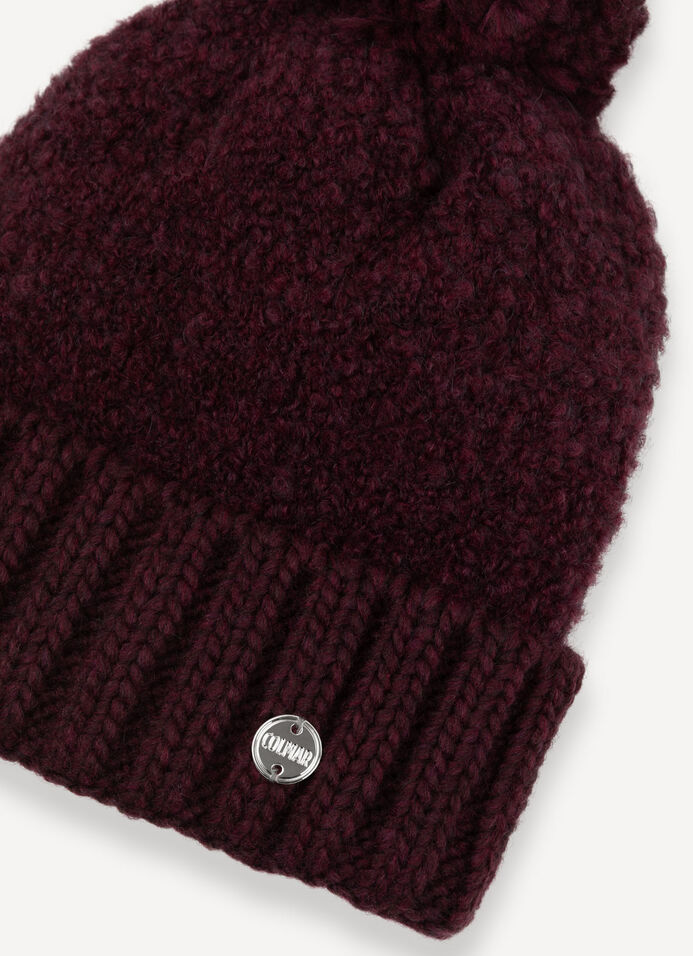Bouclé yarn hat image number 3
