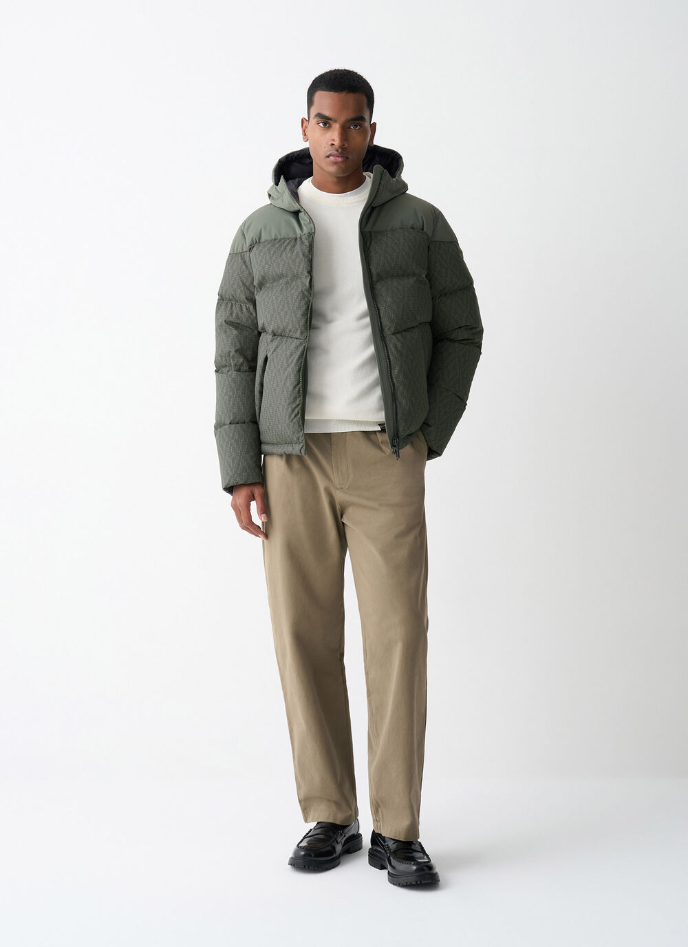 Daunenjacke mit geometrischem Muster image number 0