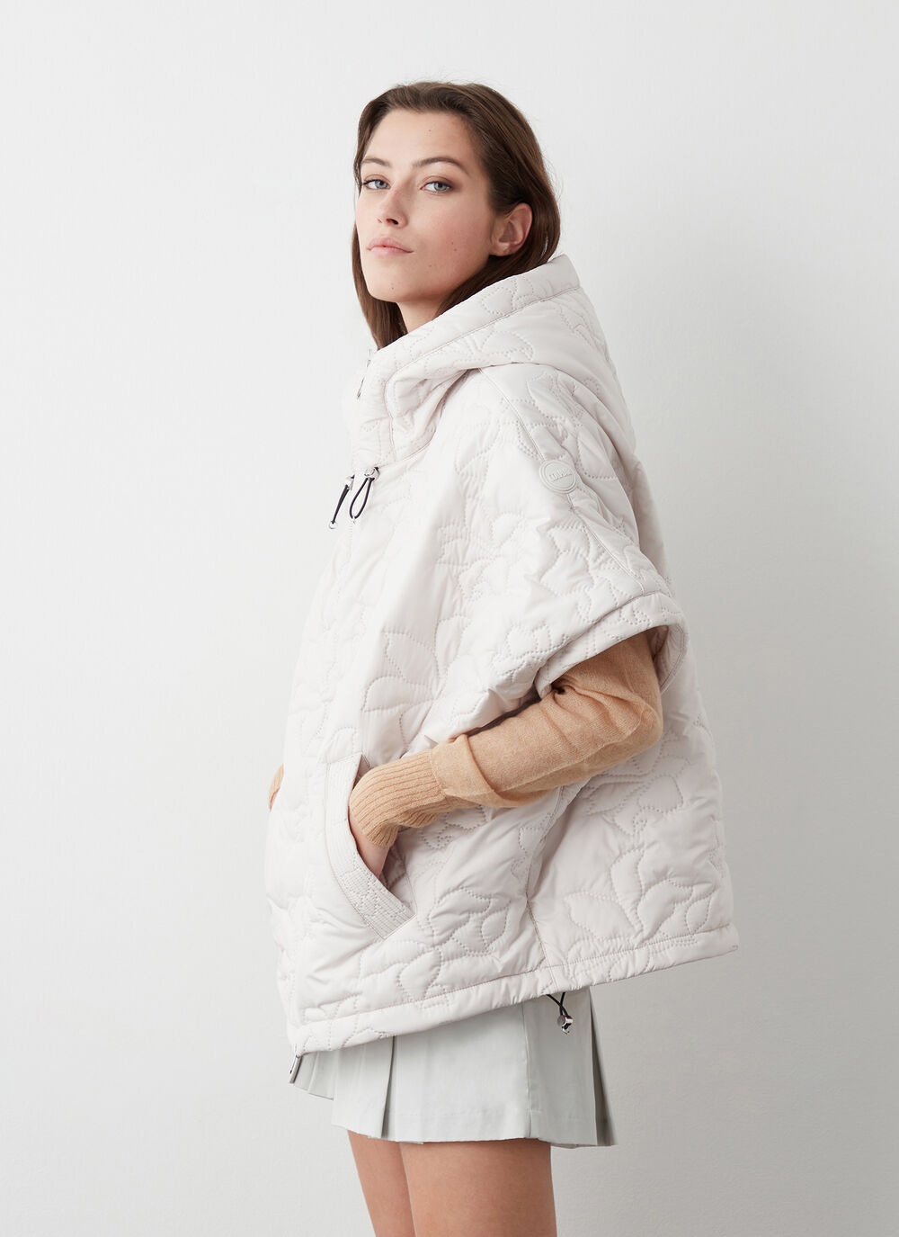 Cappa leggera con disegno floreale image number 0