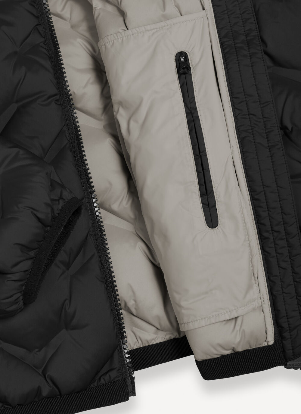 Short down jacket with seamless design image number 6