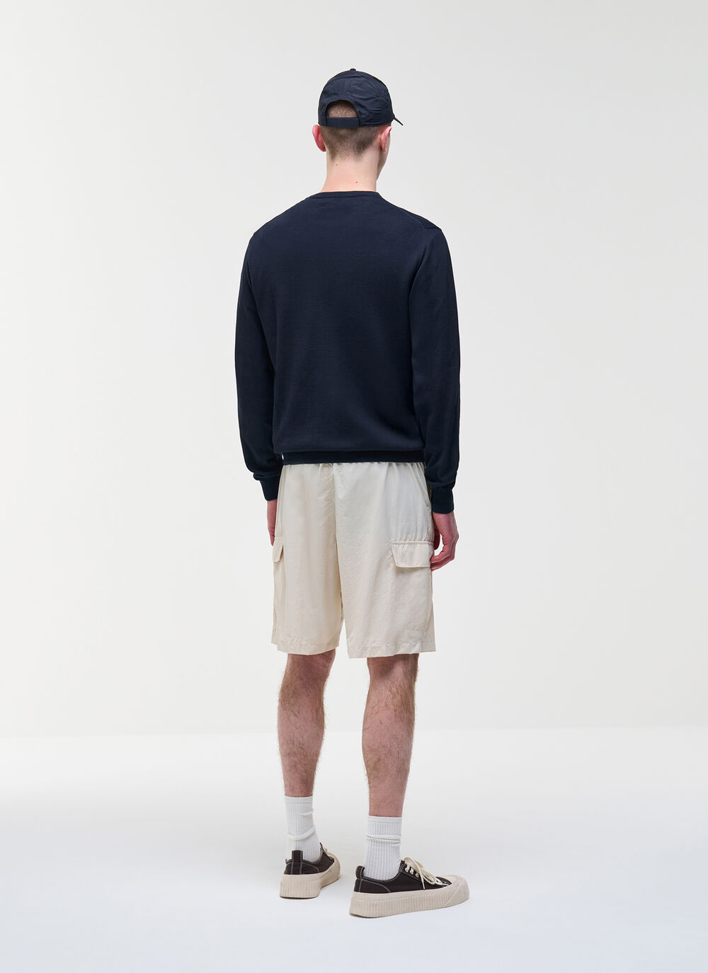 Pull logot&eacute; en coton bio image number 3