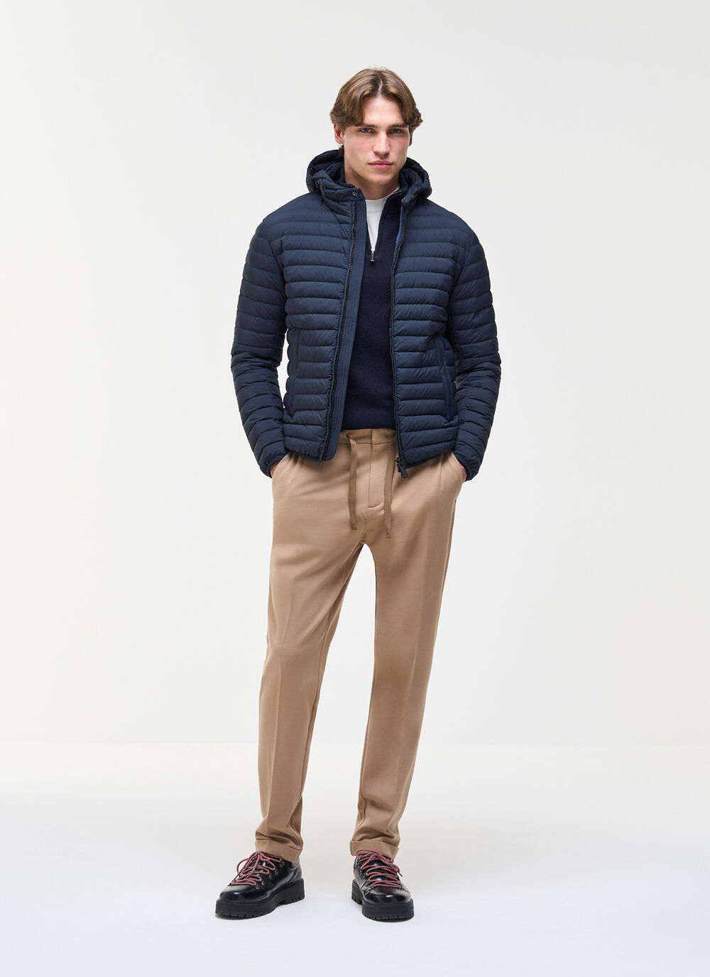 Light down jacket with hood image number 0