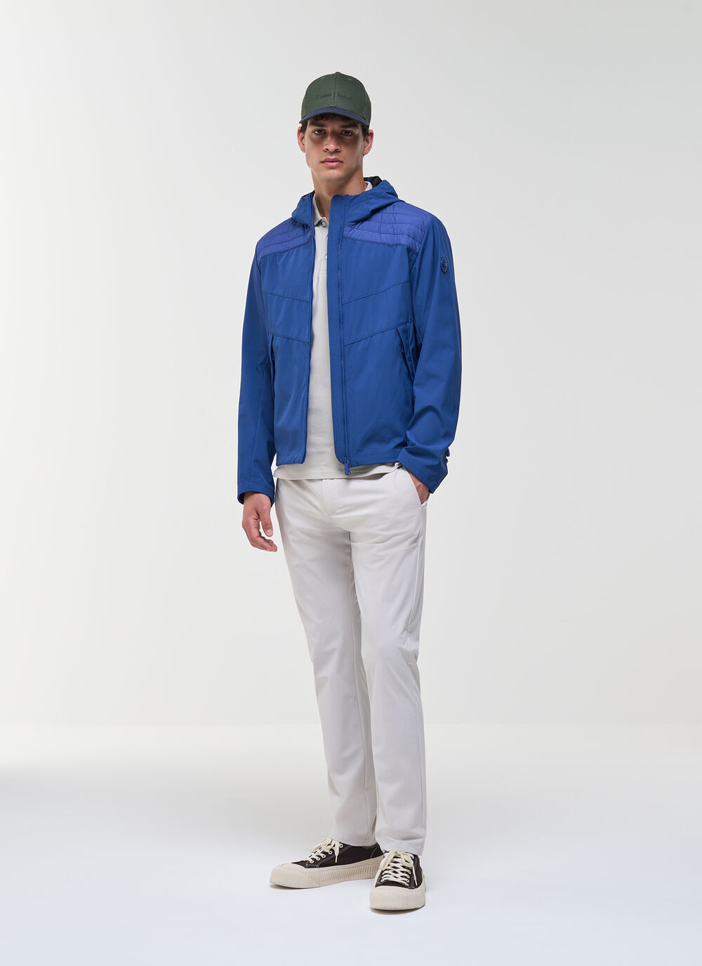 Bi-material wad-padded jacket image number 0