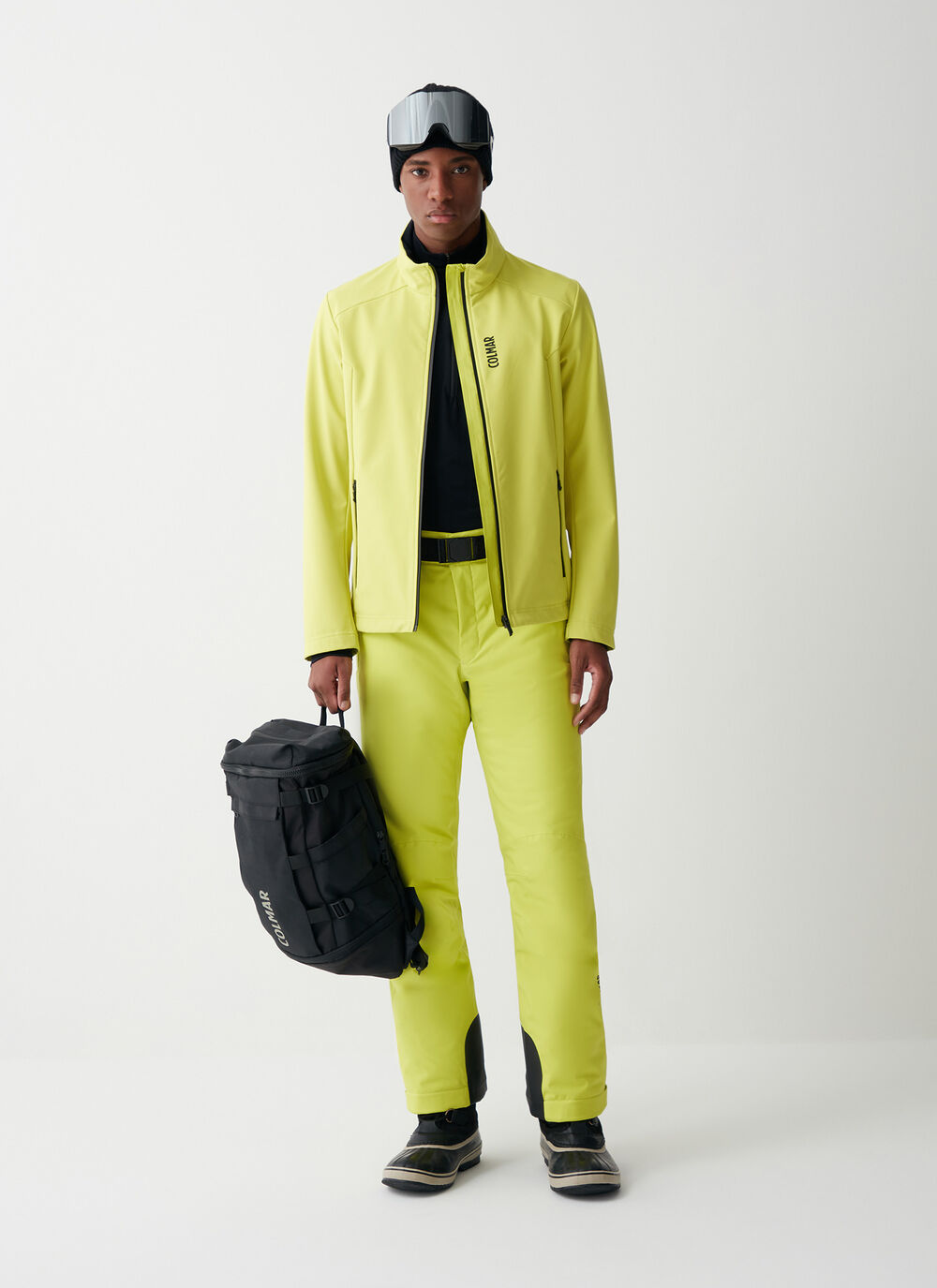 Waterproof outdoor softshell jacket image number 0