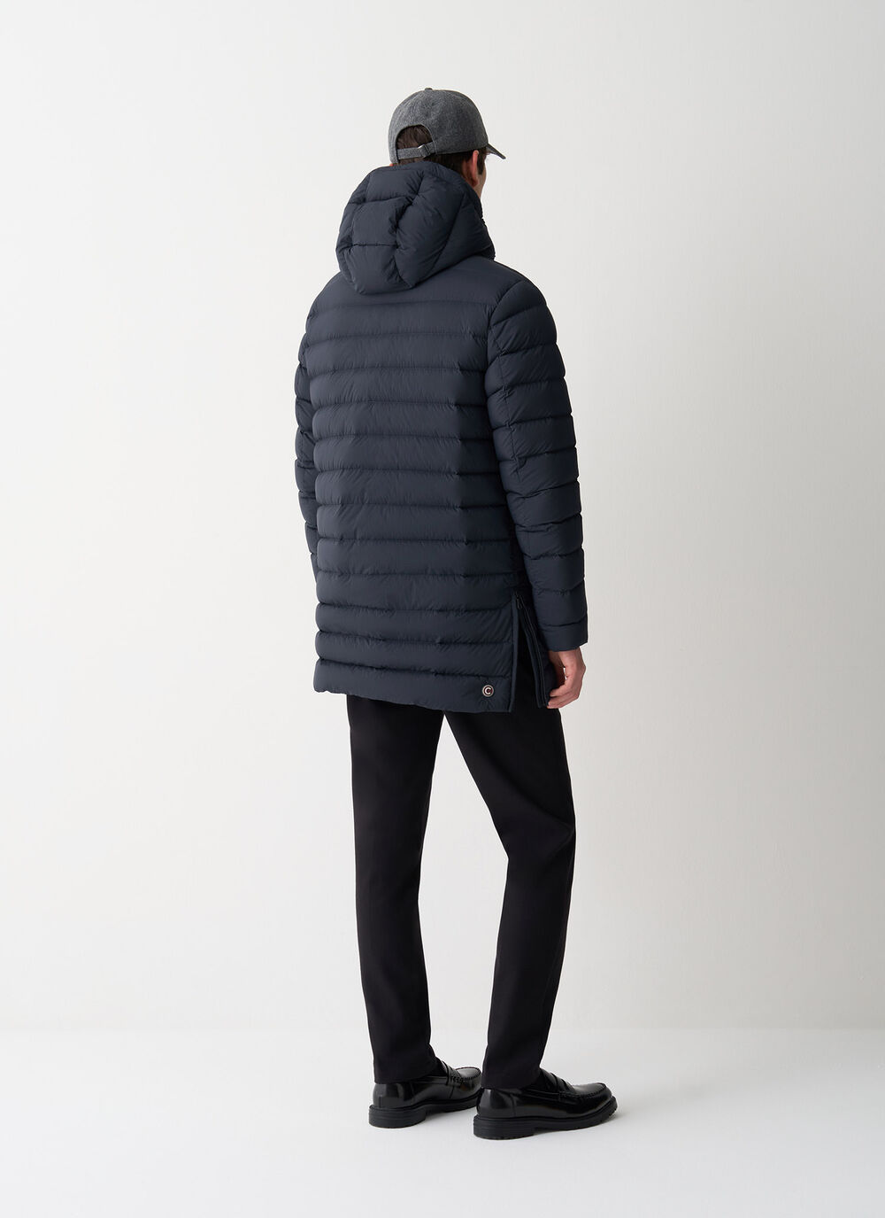 Quilted down jacket with side slits image number 3
