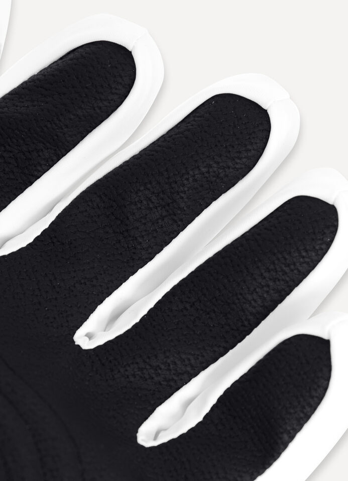 Women's ski gloves with faux fur trim image number 1